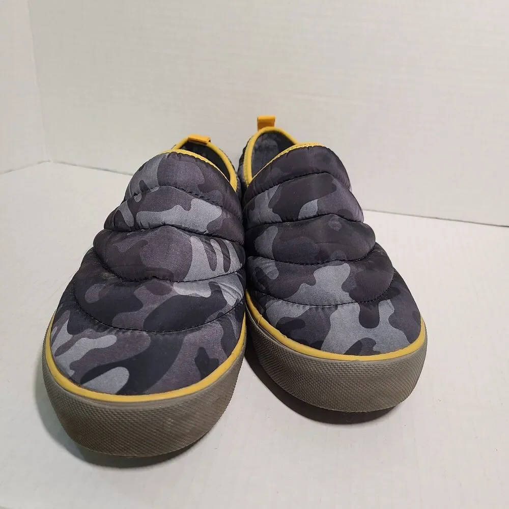 Hurley Men's Puff Chukka Slipper Shoes Size 8M Grey Camo Puffer Slip On
